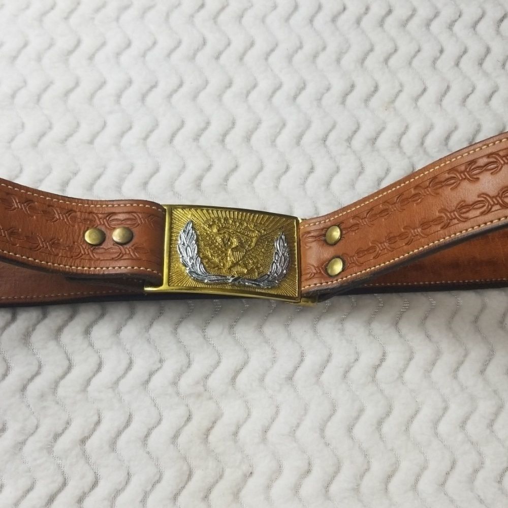 Civil War Era Union Officers belt buckle and belt